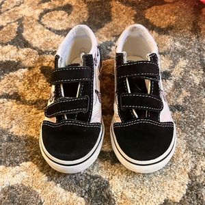 Toddler girl shoes vans size 10 wore 4 times